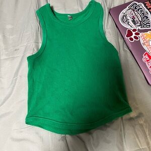 Women’s cropped tank top